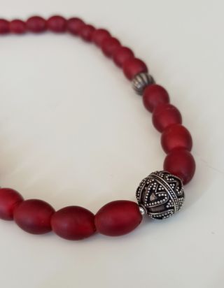 Collar de cuentas de vidrio