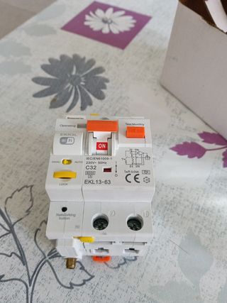Interruptor diferencial wifi EK13-63
