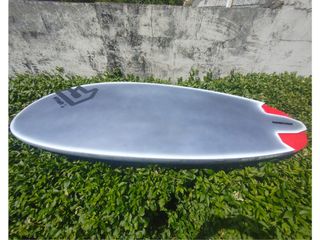 Tabla windsurf Fanatic Falcon foil