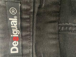 Vaqueros elasticos Desigual negros para hombre