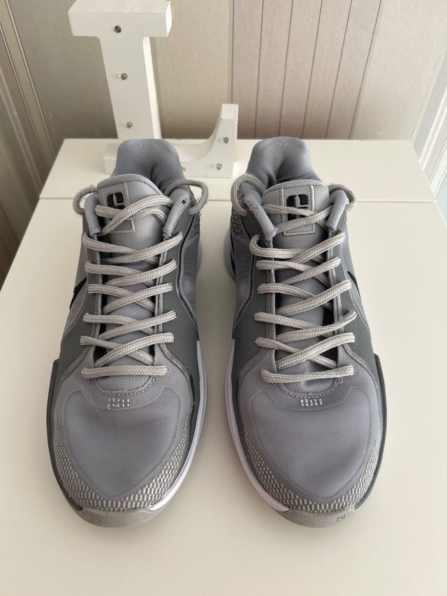 Zapatillas Nike Sabrina 2Grises - 39