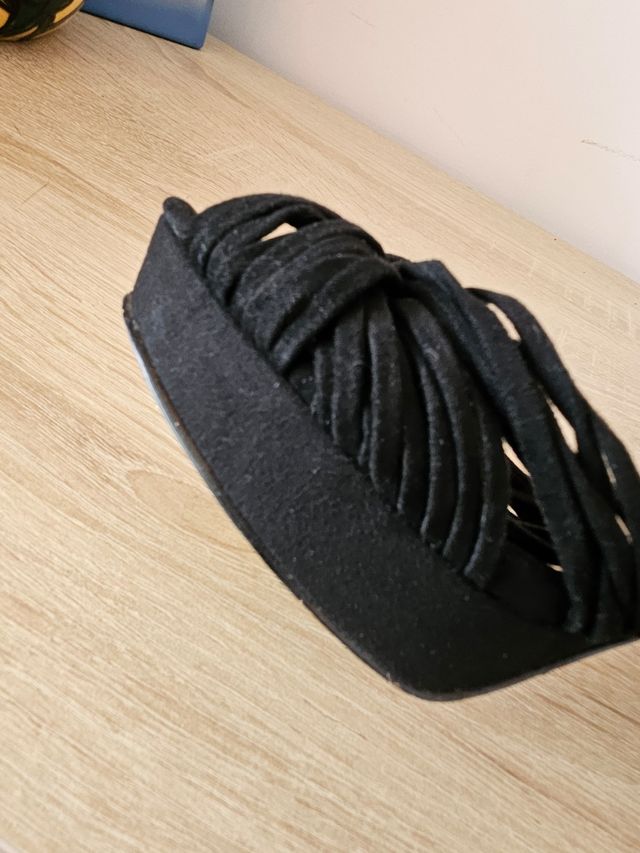 Tacones negros Corina