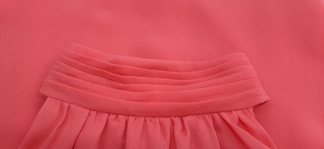 Vestido rosa juvenil