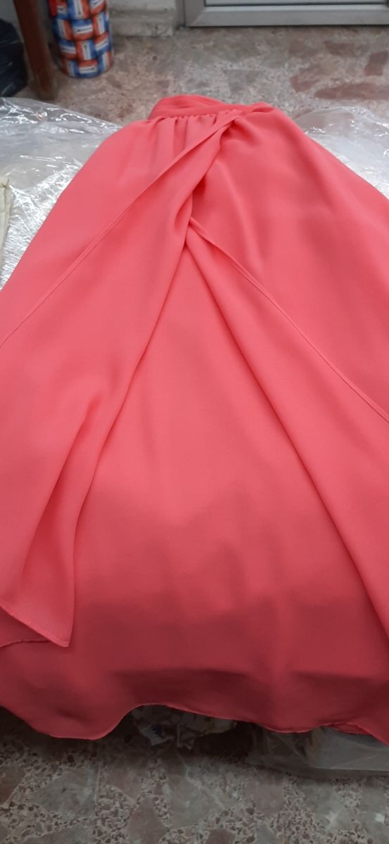 Vestido rosa juvenil