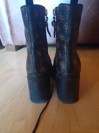 Botines