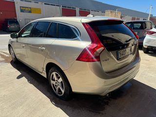 Volvo V60 2017