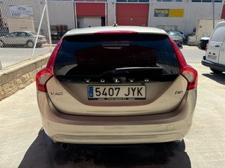 Volvo V60 2017