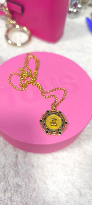 Colgante Tous dorado