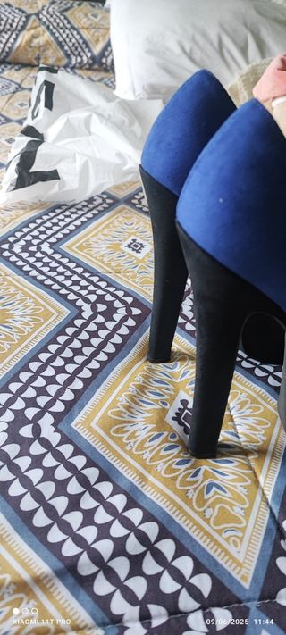 Zapatos tacón azul-negro con plataforma 