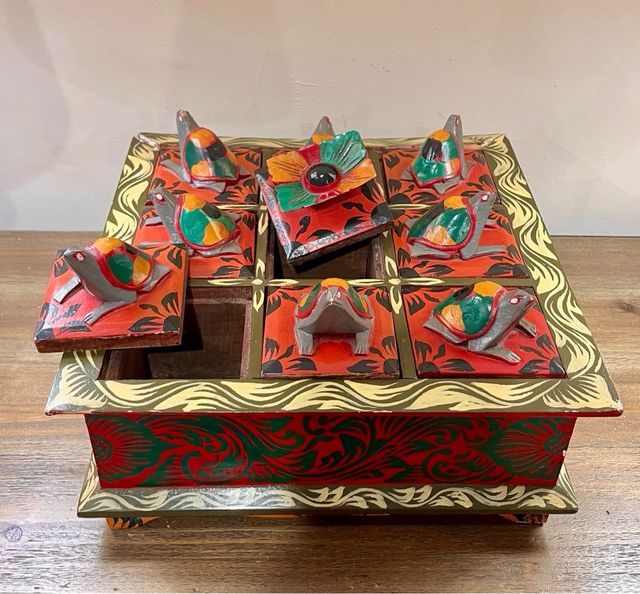 Caja de especias india decorativa Masala Dabba