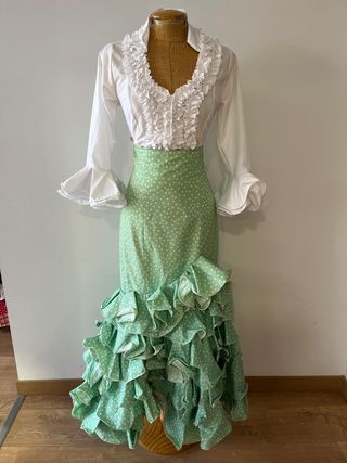 Falda sevillana