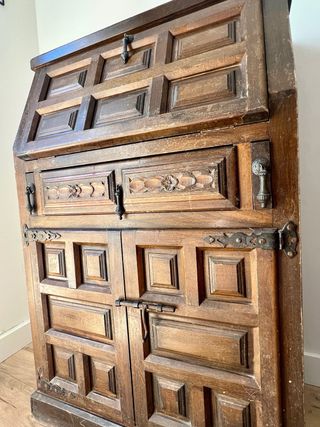 Mueble aparador castellano madera