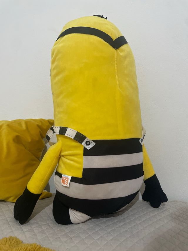 Minion Peluche 55cm - Traje de preso