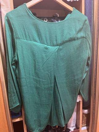 Blusa verde Stradivarius - Talla L
