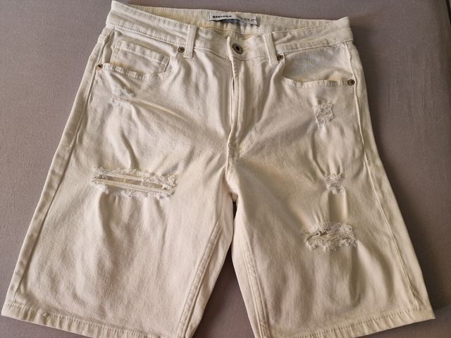 Shorts vaqueros Bershka (2) - Talla M