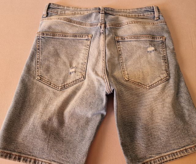 Shorts vaqueros Bershka (2) - Talla M
