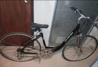 Bicicleta paseo negra