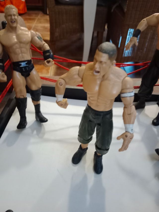 Figure WWE RAW