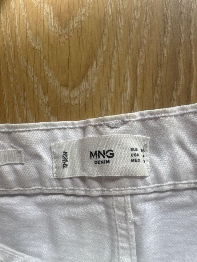Vaqueros MNG blancos, talla M