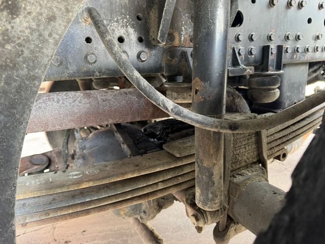 MAN 8x8 Volquete 35.322