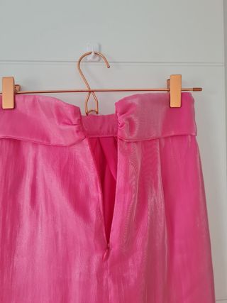 Mini Falda Zara Rosa - Nueva con Etiqueta