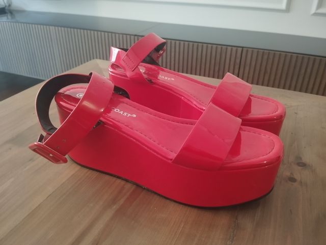 Plataformas Coast rojas