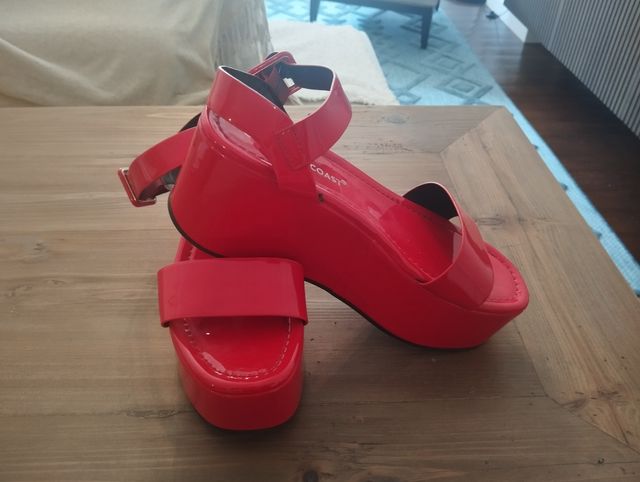 Plataformas Coast rojas