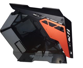 Torre Cougar Conquer PC Gamer