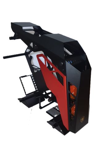 Torre Cougar Conquer PC Gamer