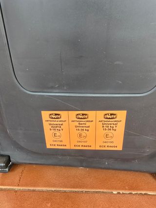 Silla coche Chicco 9-36kg, isofix.
Grupo 1 al 3.

