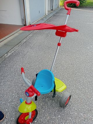 Triciclo bimbo maniglione, usato pochissimo