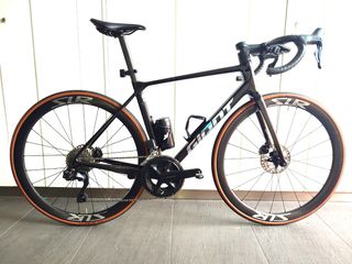 Bicicleta carretera Giant TCR Advanced Pro 1. M 54