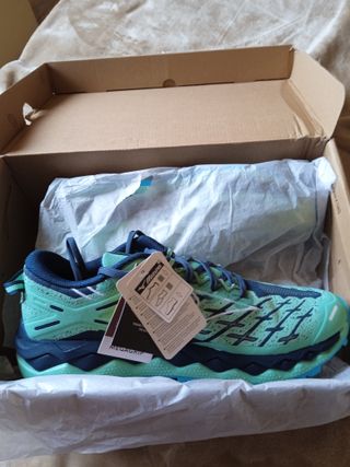 Zapatillas Mizuno Wave Mujin 10 MUJER - Talla 41