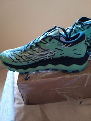 Zapatillas Mizuno Wave Mujin 10 MUJER - Talla 41