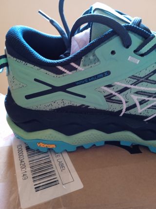 Zapatillas Mizuno Wave Mujin 10 MUJER - Talla 41