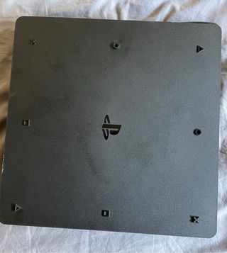 PS4 (PlayStation 4) Slim 500GB