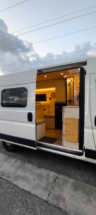 ALQUILER FURGONETA CAMPER!