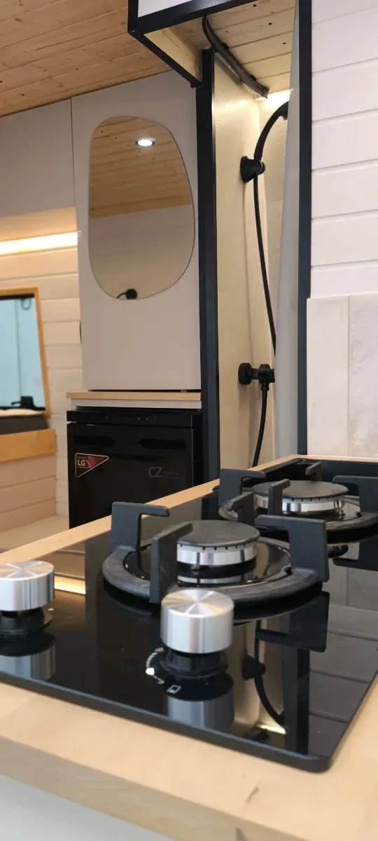 Alquiler Furgoneta CAMPER