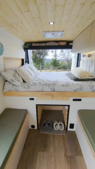 Alquiler Furgonetas CAMPER