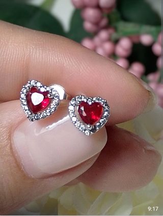 Conjunto estilo Pandora corazón rojo