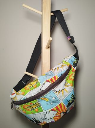 Bolsos, riñoneras y bandoleras hechas a mano