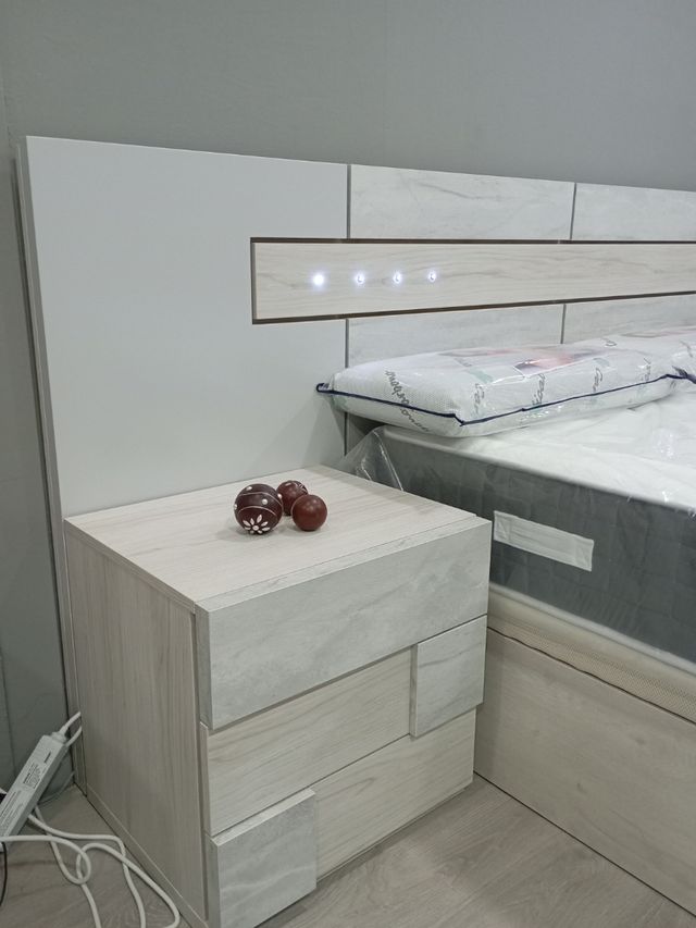 Cabecero cama LED - 2 mesitas y sinfonier