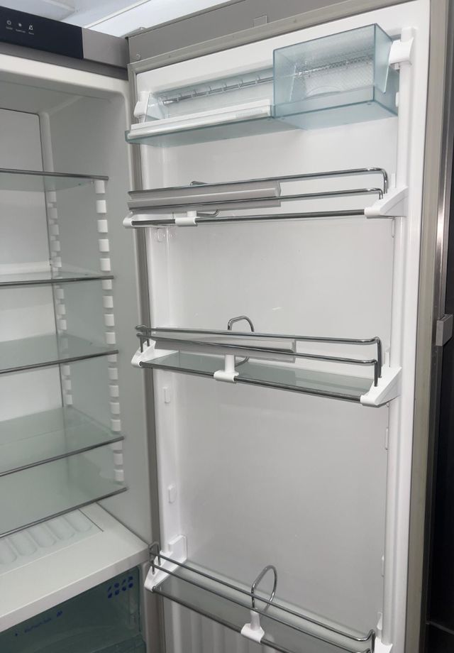 Nevera Liebherr acero inoxidable