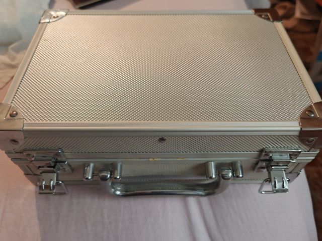 Maletín Aluminio Portátil