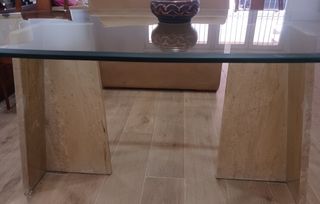 Mesa cristal + 6 sillas madera