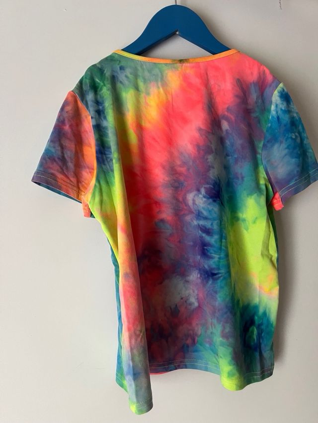 Camiseta tie-dye SHEIN talla 10 multicolor