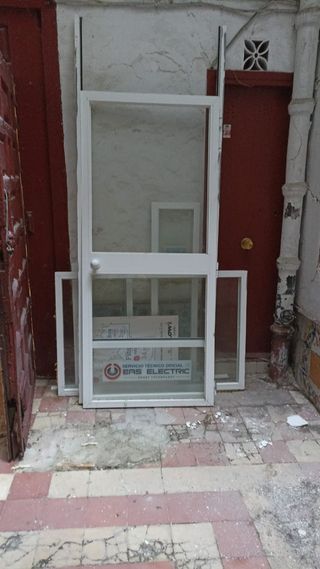 Puerta ventana aluminio blanco mejor ver