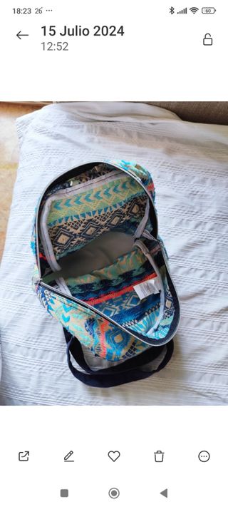 Mochila pequeña multicolor