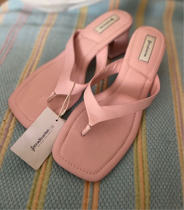 Sandalias Stradivarius rosa, talla 38