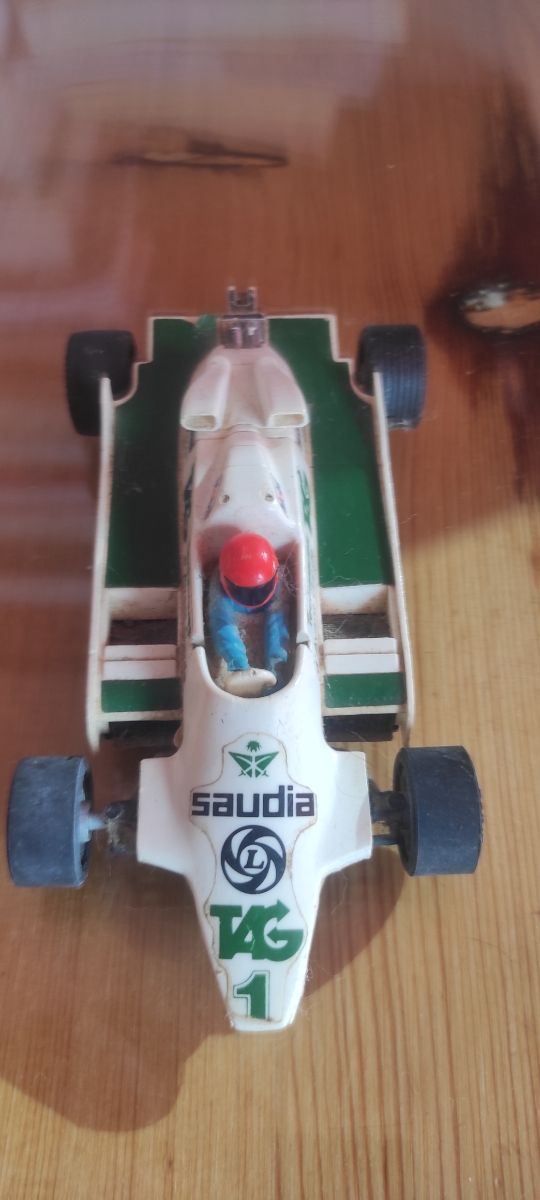 Coche Scalextric EXIN TAG Williams FW07 Arabia Sau